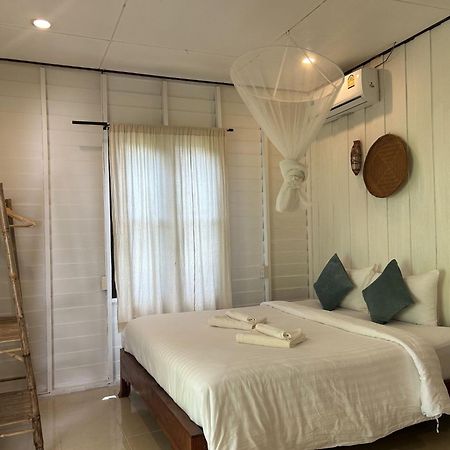 The River Retreat Koh Mak Exterior photo